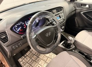 Hyundai i 20 2017-thumb-10