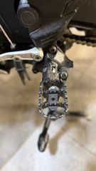Honda CRF 1000 2016-thumb-20