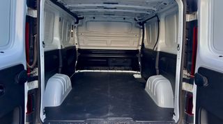 Renault Trafic 2020-thumb-9