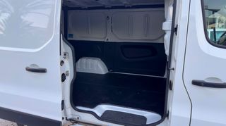 Renault Trafic 2020-thumb-10