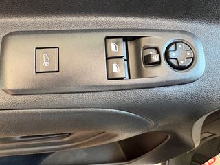 Citroen Berlingo 2022 1.5BlueHdi 100ps*Οθονη*Full Extra*Euro6D*Book Service*-thumb-34