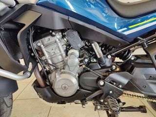 CFmoto 800 MT 2023 SPORT-thumb-2