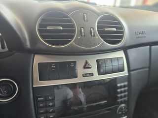 Mercedes-Benz CLK 200 2007-thumb-20