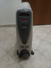 Καλοριφερ λαδιου Delonghi