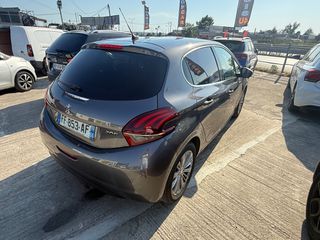 Peugeot 208 2019 1.2   ALLURE 110 HP-thumb-4
