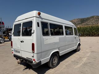 Φορτηγό Έως 7.5τ Mercedes-Benz 1993 3100 / ΛΕΩΦΟΡΕΙΟ 13ΘΕΣΕΙΣ-thumb-3