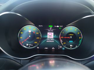Mercedes-Benz GLC 300 2023 DE 4M COUPE AMG | PANORAMA | HEAD-UP-DISPLAY | AMBIENT-thumb-33