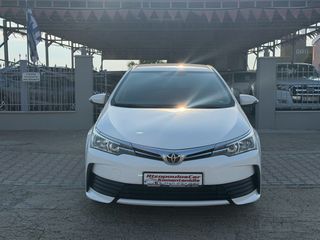 Toyota Corolla 2017 1.4 D-4D DIESEL-thumb-3
