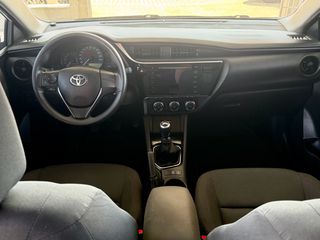 Toyota Corolla 2017 1.4 D-4D DIESEL-thumb-32