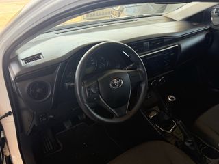 Toyota Corolla 2017 1.4 D-4D DIESEL-thumb-31