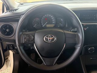 Toyota Corolla 2017 1.4 D-4D DIESEL-thumb-36