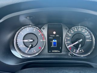 Toyota Hilux 2022 *ΕΛΛΗΝΙΚΗΣ ΑΝΤ.* 1,5 ΚΑΜΠΙΝΑ Hilux 2.4D EC 4X4 *BOOK SERVICE-thumb-15