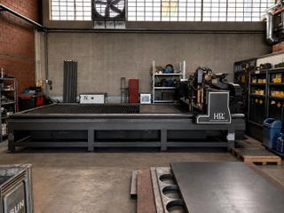 Μηχανήματα Επεξεργασίας Μετάλλων 2006 Hpm Steel Max 4.2