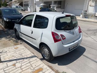 Renault Twingo 2012-thumb-4