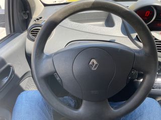 Renault Twingo 2012-thumb-11