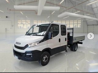 Γερανός-Φορτηγά Με Γερανό Iveco 2017 DAILY 7 θέσεις|CarPoint