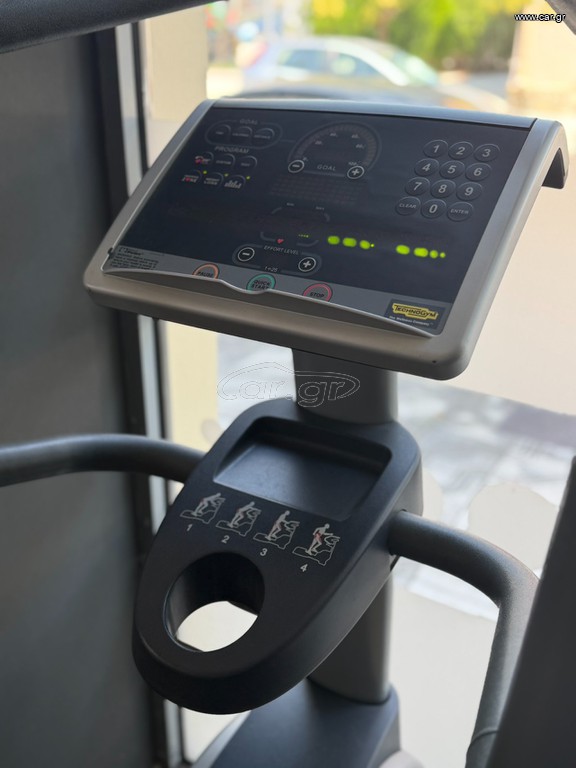 TECHNOGYM WAVE 700 excite