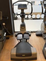 TECHNOGYM WAVE 700 excite-thumb-2
