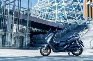 Yamaha NMAX 155 2026 TECH MAX-thumb-4