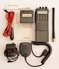 Πομποδέκτης VHF Realistic Radio Shack VHF FM tranceiver HTX-202