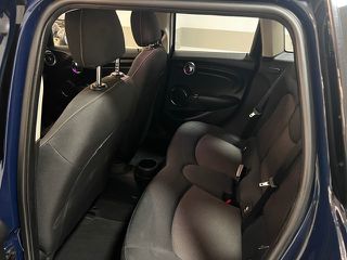 Mini Cooper D 2017-thumb-19