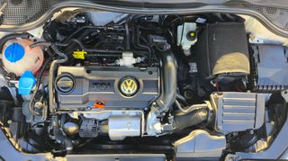 Volkswagen Scirocco 2009 1.4 TSI 122 PS-thumb-16