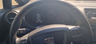 Seat Leon 2011 CUPRA-thumb-8