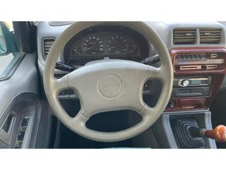 Suzuki Vitara 1999 GLX-thumb-9