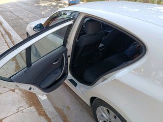 Bmw 116 2010-thumb-15