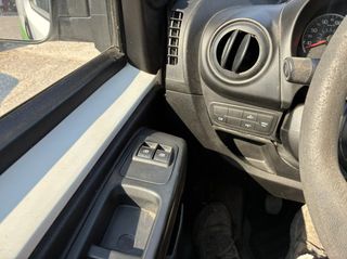 Peugeot Bipper 2013-thumb-8