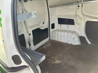 Peugeot Bipper 2013-thumb-22