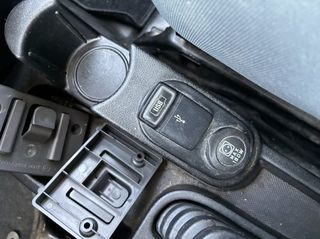 Peugeot Bipper 2013-thumb-13