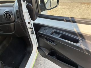 Peugeot Bipper 2013-thumb-17