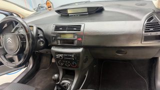 Citroen C4 2007-thumb-8