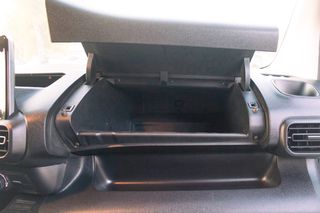 Toyota PROACE CITY 2024 130Hp L2 Active | Ελληνικό | Εγγύηση-thumb-17