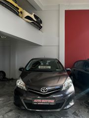 Toyota Yaris 2012-thumb-1