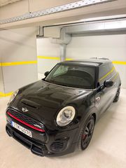 Mini John Cooper Works 2017-thumb-4