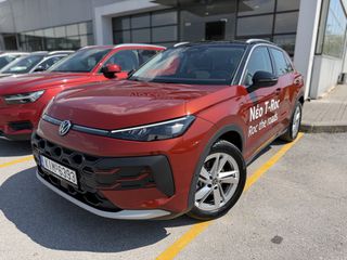 Volkswagen T-Roc 2026 STYLE 1.5 MILD HYBRID