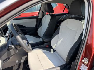 Volkswagen T-Roc 2026 STYLE 1.5 MILD HYBRID-thumb-16