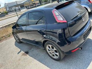 Fiat Punto 2016-thumb-3
