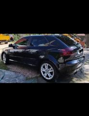 Audi A3 2010-thumb-1