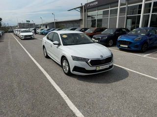 Skoda Octavia 2023 5 Χρόνια Εγγύηση - AMBITION