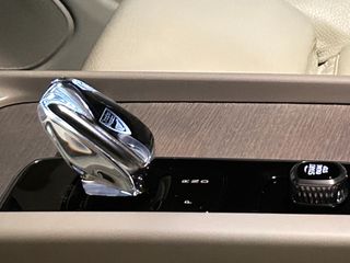 Volvo XC 60 2021 T8 PHEV 2.0 390hp INCRIPRTION/airmatic/20-thumb-31