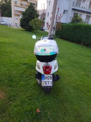 Sym Fiddle 125 2011-thumb-5