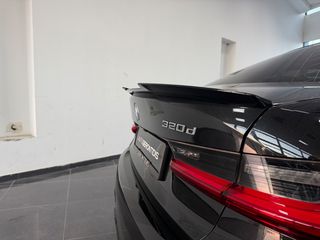 Bmw 320 2021 M3 Look - G20 Xdrive - FULL EXTRA-thumb-19