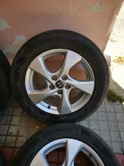 toyota chr-thumb-6