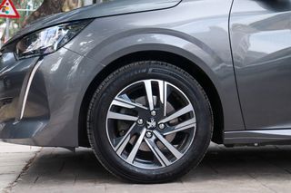 Peugeot 208 2020 1.2 PureTech 101hp Allure 91000km-thumb-33