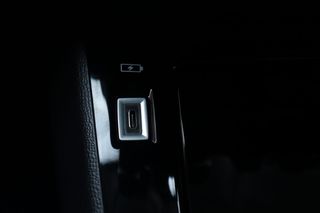 Peugeot 208 2020 1.2 PureTech 101hp Allure 91000km-thumb-30