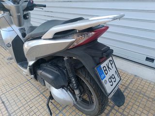 Honda SH 300i 2018-thumb-3