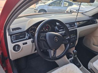 Skoda Rapid 2013-thumb-3